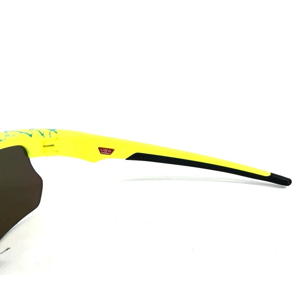 Oakley Sunglasses Bisphaera OO9400-1368 Matte Tennis Ball Yellow w/ Prizm Ruby